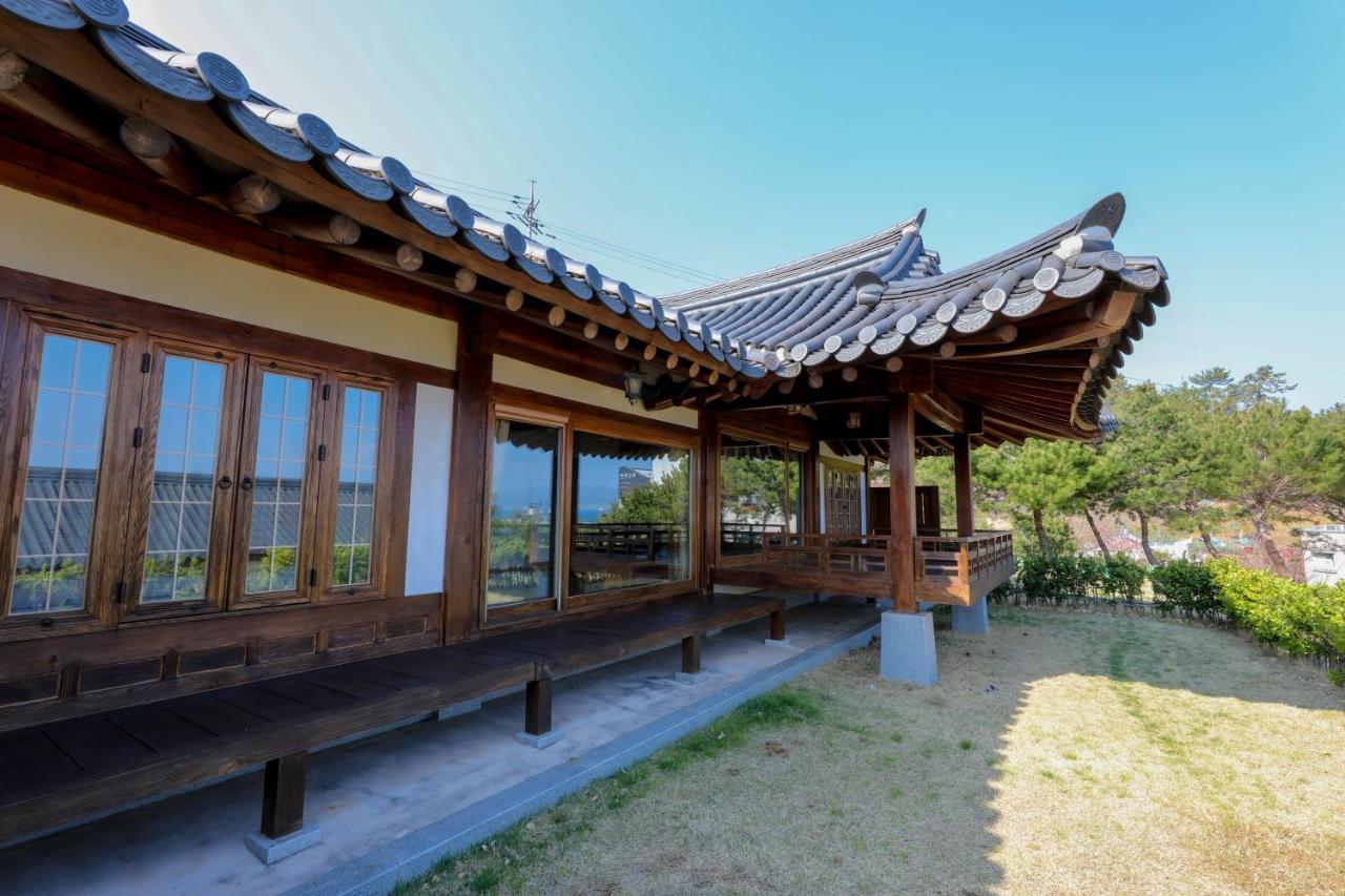 Korea Traditional Hotel O Dong Jae Yeosu Bagian luar foto