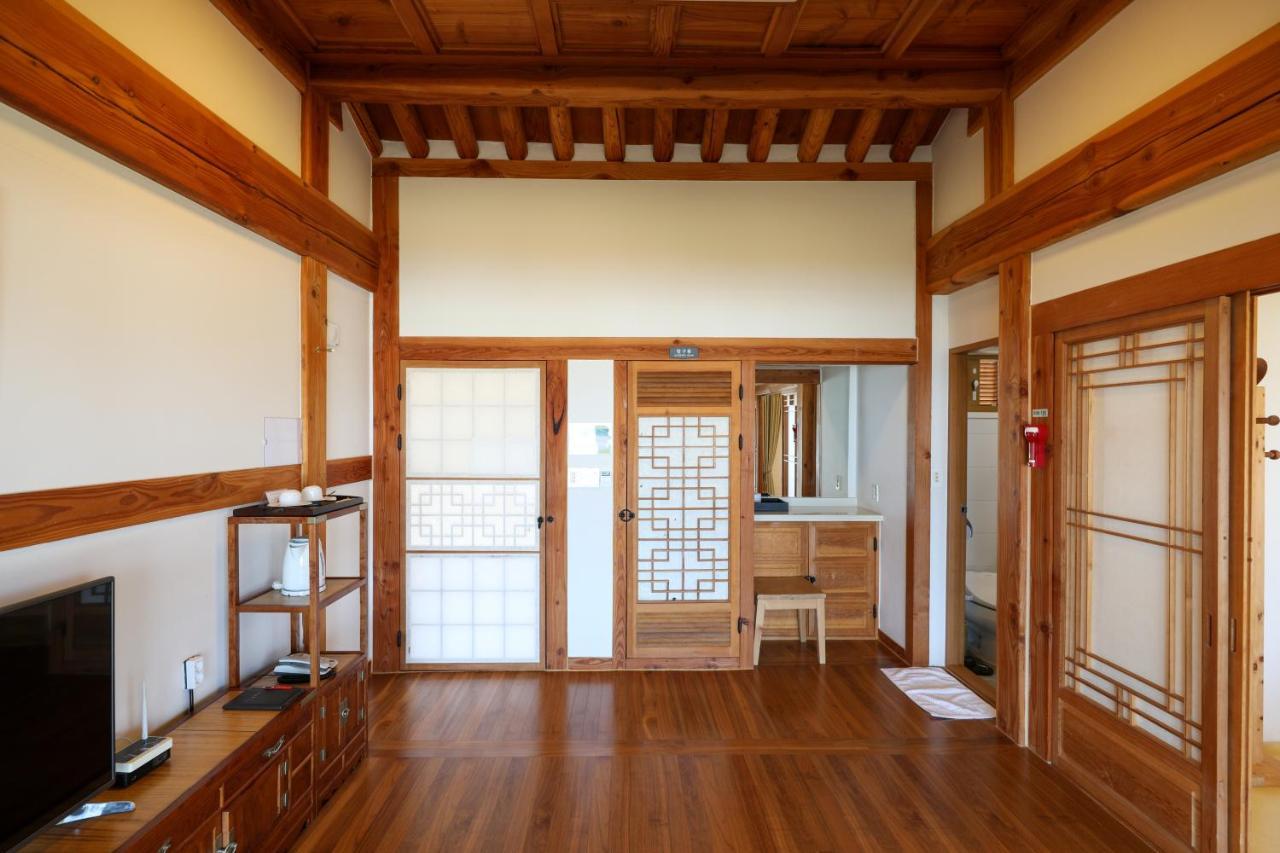 Korea Traditional Hotel O Dong Jae Yeosu Bagian luar foto