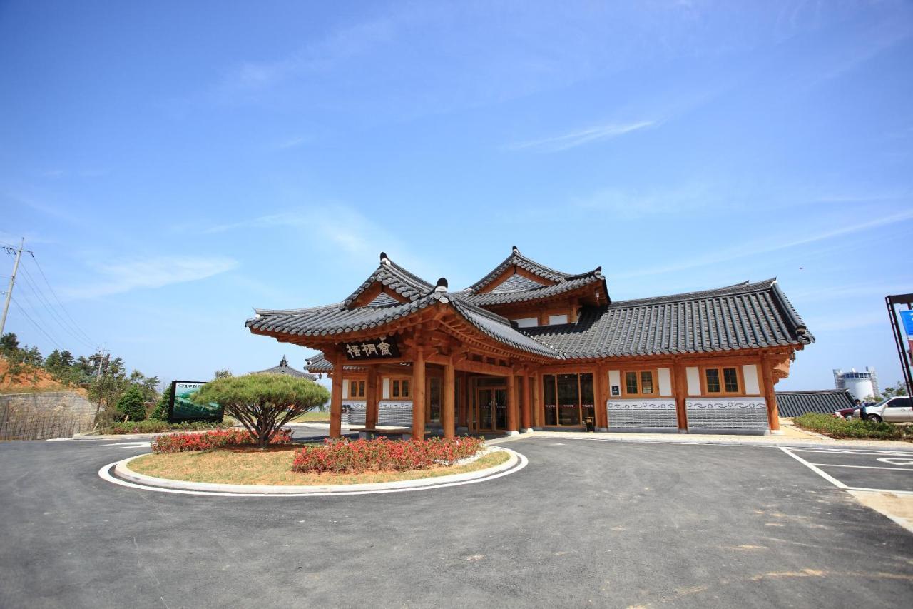 Korea Traditional Hotel O Dong Jae Yeosu Bagian luar foto